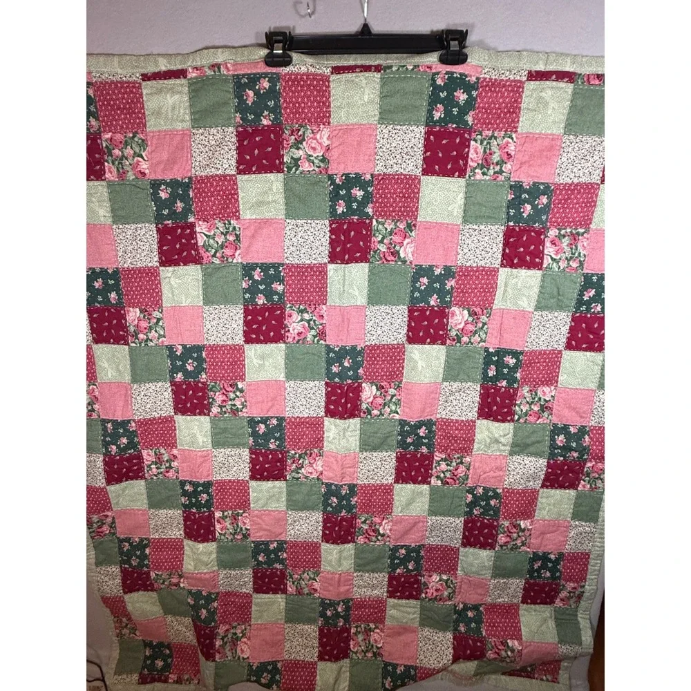 N/A vintage handcrafted detailed